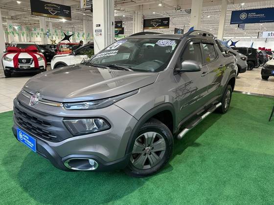 FIAT TORO 1.8 16V EVO FLEX FREEDOM AT6 FIAT TORO 1.8 16V EVO FLEX FREEDOM AT6